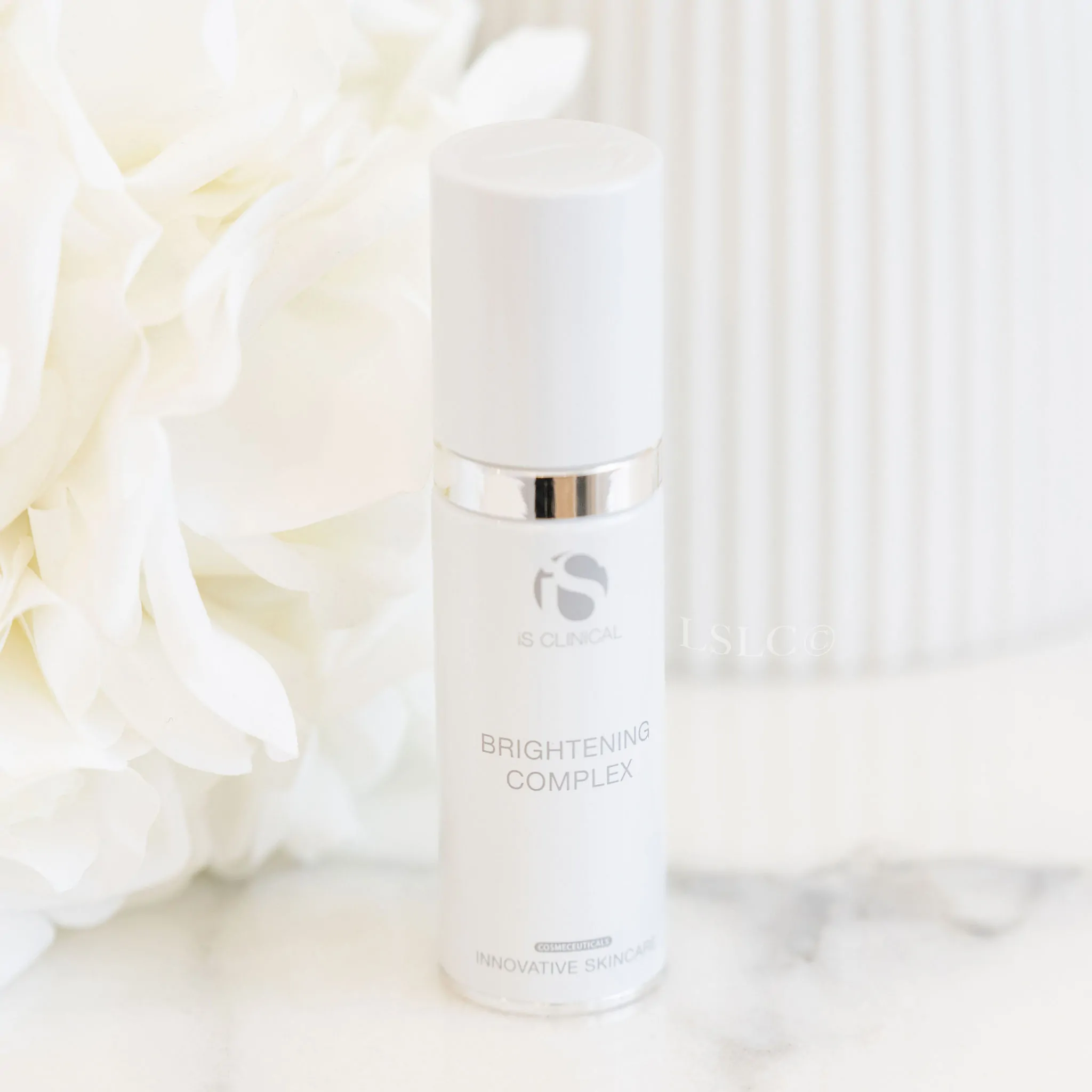 is clinical eclipse untinted all day moisturiser